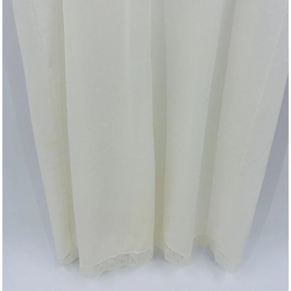 Vintage Vassarette Nylon Crepelon Full Slip Ivory Lace Trim Size A 34
